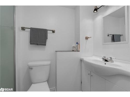 37 Loggers Run, Barrie, ON - Indoor Photo Showing Bathroom