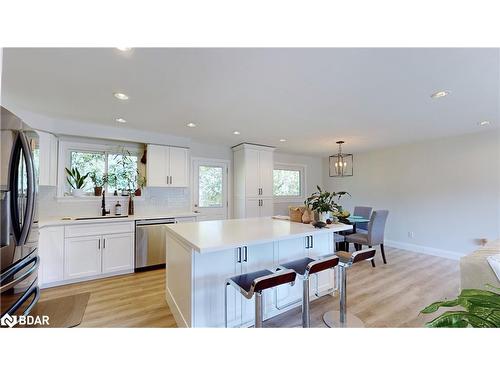 37 Erin Heights Drive, Erin, ON - Indoor Photo Showing Kitchen