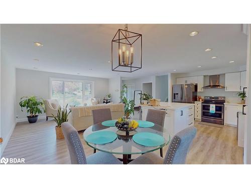 37 Erin Heights Drive, Erin, ON - Indoor Photo Showing Dining Room