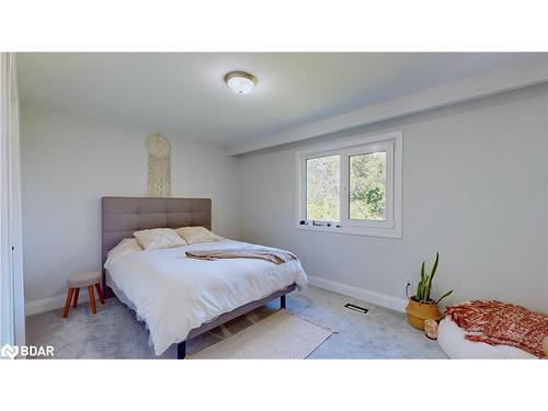 37 Erin Heights Drive, Erin, ON - Indoor Photo Showing Bedroom