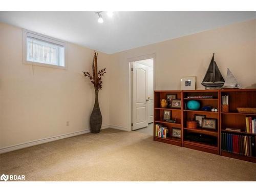 104 Crompton Drive, Barrie, ON - Indoor Photo Showing Other Room