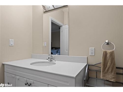 302-20A Silver Birch Court, Parry Sound, ON - Indoor Photo Showing Bathroom