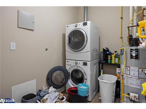 302-20A Silver Birch Court, Parry Sound, ON - Indoor Photo Showing Laundry Room