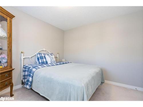 974 Wright Drive, Midland, ON - Indoor Photo Showing Bedroom