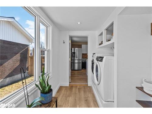 267 Barnett Avenue, Midland, ON - Indoor Photo Showing Laundry Room