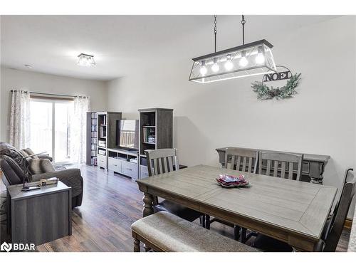 32 Lily Drive, Orillia, ON - Indoor Photo Showing Dining Room