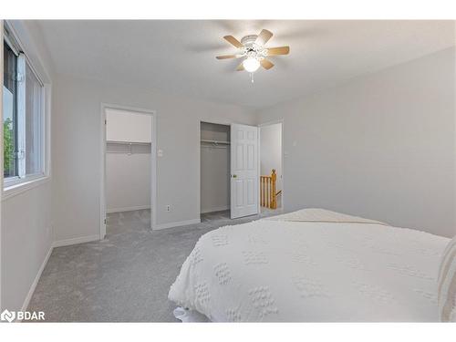 287 Hickling Trail, Barrie, ON - Indoor Photo Showing Bedroom