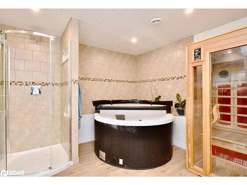 1400 Everton Road, Midland, ON - Indoor Photo Showing Bathroom