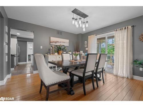 2255 Douglas Avenue, Innisfil, ON - Indoor Photo Showing Dining Room