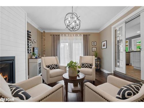 2255 Douglas Avenue, Innisfil, ON - Indoor Photo Showing Living Room With Fireplace