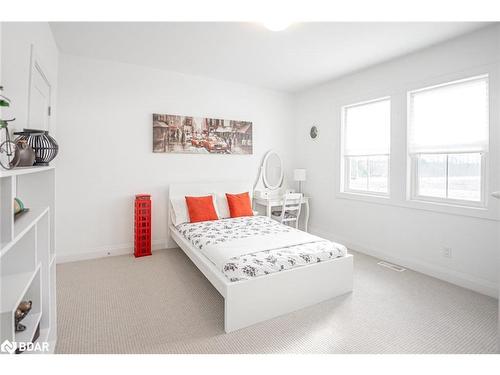 12 Samantha Lane, Midland, ON - Indoor Photo Showing Bedroom