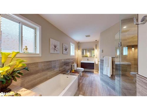 6 White Pine Way, Guelph, ON - Indoor Photo Showing Bathroom