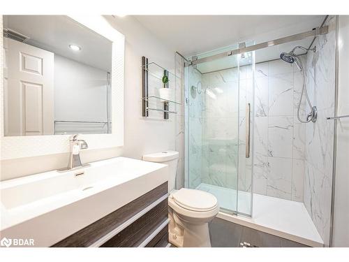 86 Osprey Ridge Road, Barrie, ON - Indoor Photo Showing Bathroom