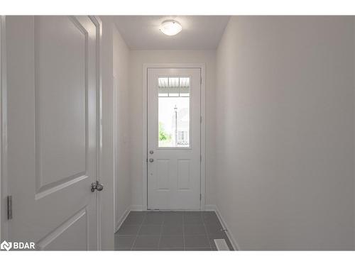 4 Oakmont Drive, Bath, ON - Indoor Photo Showing Other Room