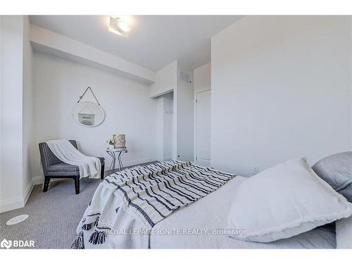 833 Port Darlington Road, Bowmanville, ON - Indoor Photo Showing Bedroom
