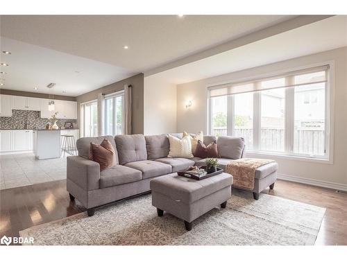 29 Ferris Lane, Alliston, ON - Indoor Photo Showing Living Room