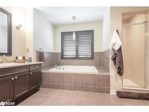 29 Ferris Lane, Alliston, ON - Indoor Photo Showing Bathroom