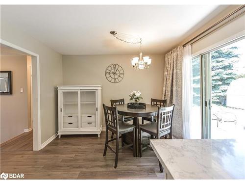 6 Lewis Drive, Orillia, ON - Indoor Photo Showing Dining Room