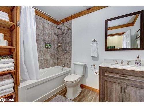 40 Mountney Road, Bancroft, ON - Indoor Photo Showing Bathroom