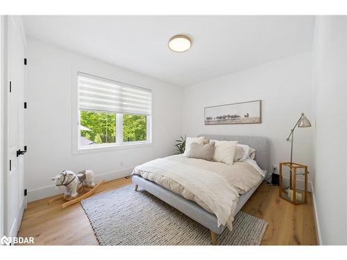 28 Byers St Street, Snow Valley, ON - Indoor Photo Showing Bedroom