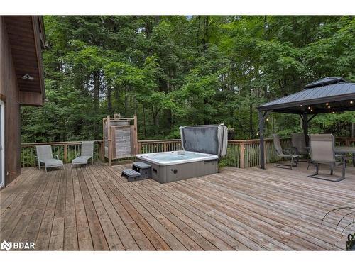 22 Cathedral Pines Rd Road, Barrie, ON - Outdoor With Deck Patio Veranda