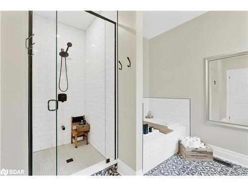 877 Pine Avenue Street, Innisfil, ON - Indoor Photo Showing Bathroom