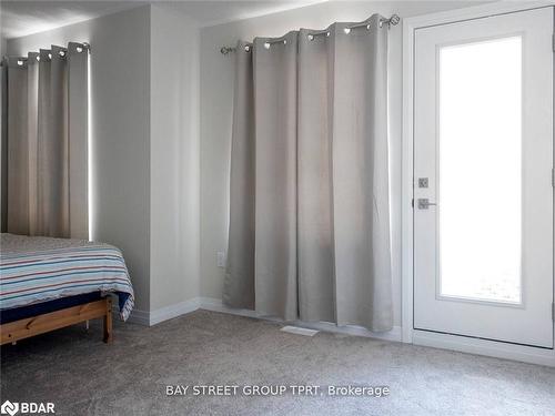 3784 Sunbank Crescent, Severn, ON - Indoor Photo Showing Bedroom