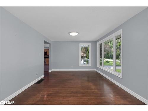 16 Joy Avenue, Orillia, ON - Indoor Photo Showing Other Room