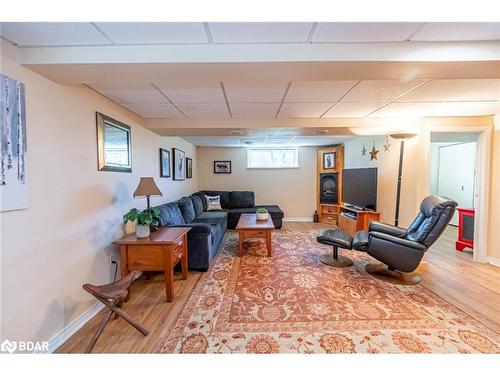 225 Eighth Street, Midland, ON - Indoor Photo Showing Basement