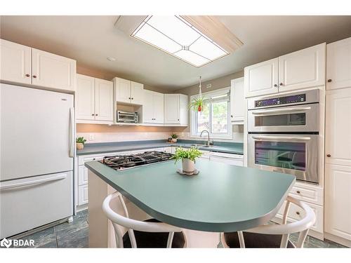 225 Eighth Street, Midland, ON - Indoor Photo Showing Kitchen