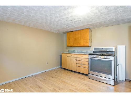 794 Ontario Street, Midland, ON - Indoor Photo Showing Kitchen