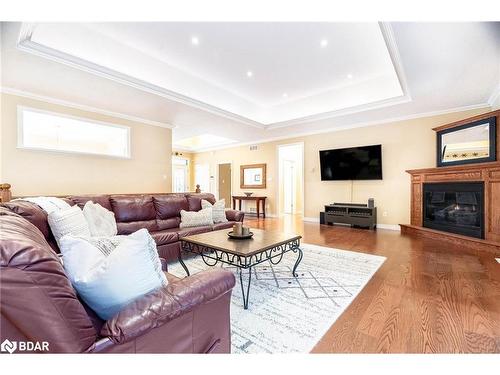 138 Knox Road E, Wasaga Beach, ON - Indoor Photo Showing Living Room With Fireplace