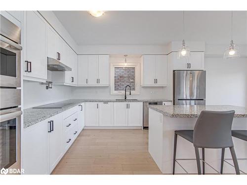 23 Lorne Thomas Place, Alliston, ON - Indoor Photo Showing Kitchen With Upgraded Kitchen