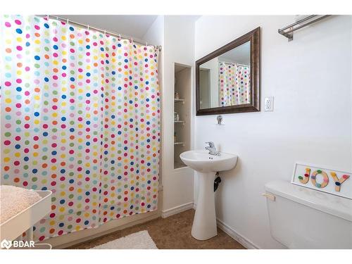 141 Sixth Street, Collingwood, ON - Indoor Photo Showing Bathroom