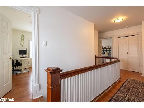 141 Sixth Street, Collingwood, ON - Indoor Photo Showing Other Room