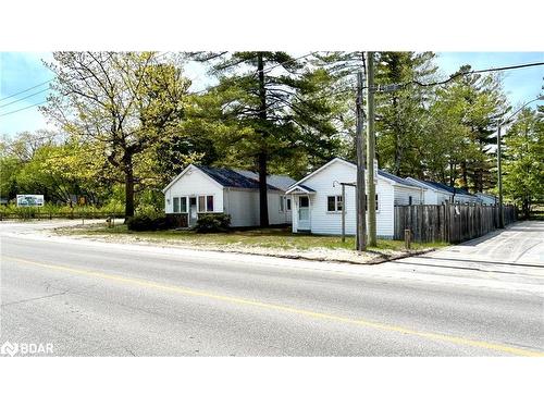 164 Mosley Street, Wasaga Beach, ON 