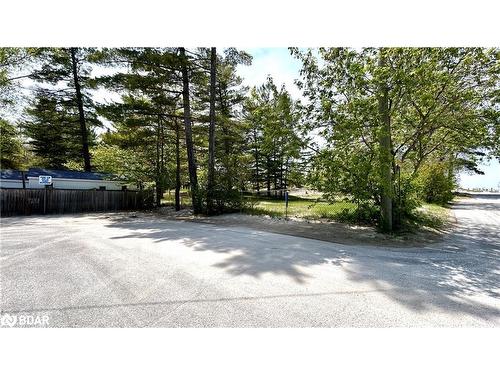 164 Mosley Street, Wasaga Beach, ON 