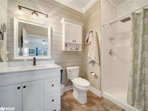 326 Lucy Lane, Orillia, ON - Indoor Photo Showing Bathroom