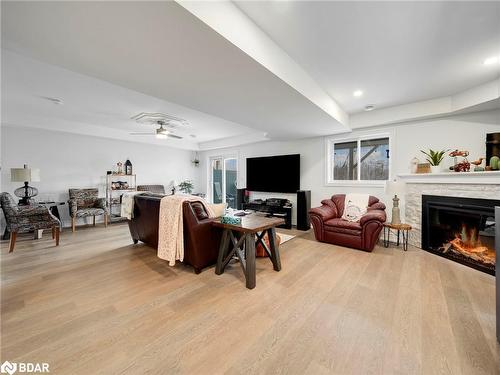 326 Lucy Lane, Orillia, ON - Indoor Photo Showing Living Room With Fireplace