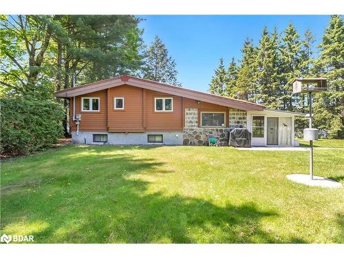 1070 Chaikof Road, Bracebridge, ON - Outdoor