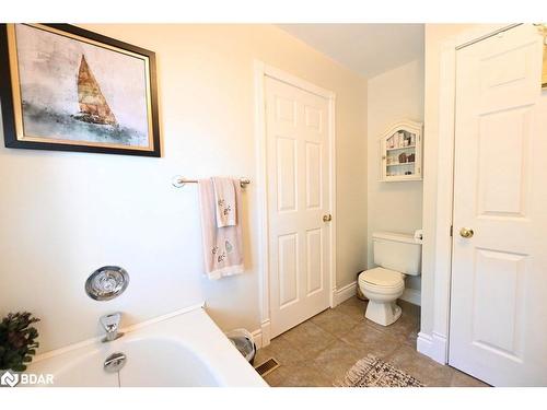 111 Rose Lake Road, Utterson, ON - Indoor Photo Showing Bathroom