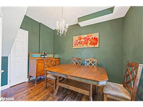 7 Stoddart Street, Essa, ON - Indoor Photo Showing Dining Room