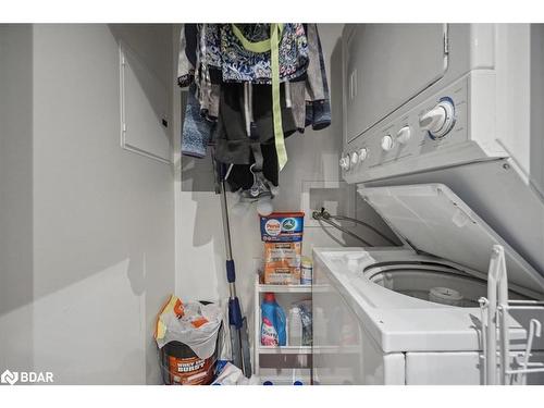 703-33 Ellen Street, Barrie, ON - Indoor Photo Showing Laundry Room