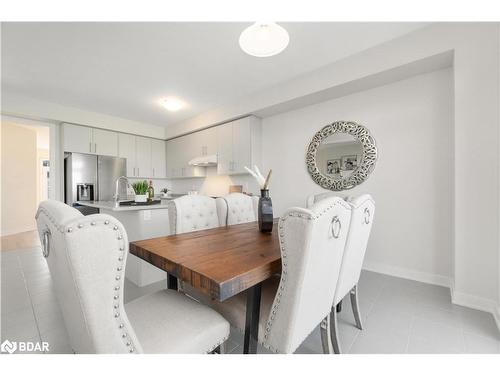 20 Aviron Crescent, Welland, ON - Indoor Photo Showing Dining Room