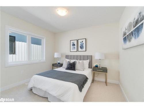 20 Aviron Crescent, Welland, ON - Indoor Photo Showing Bedroom