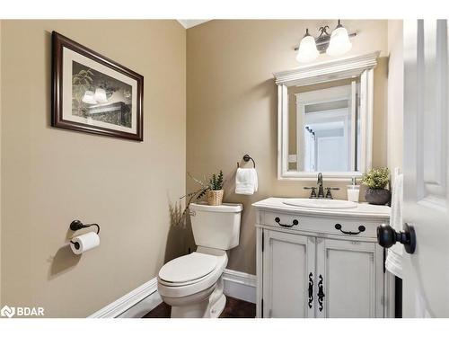 82 Providence Road, Kawartha Lakes, ON - Indoor Photo Showing Bathroom