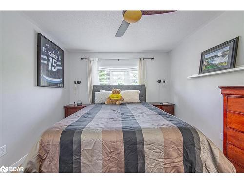 20 Gadwall Avenue, Barrie, ON - Indoor Photo Showing Bedroom