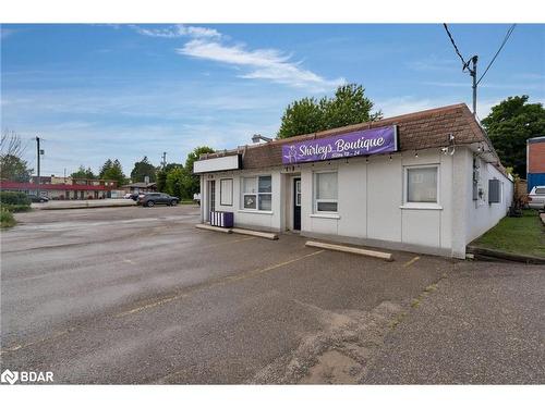 758 Yonge Street, Midland, ON - Outdoor