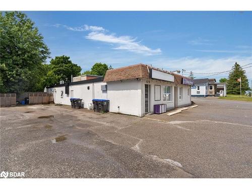 758 Yonge Street, Midland, ON - Outdoor