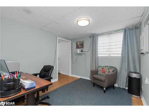 758 Yonge Street, Midland, ON - Indoor Photo Showing Office